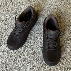 Men’s New Balance Walking Shoes